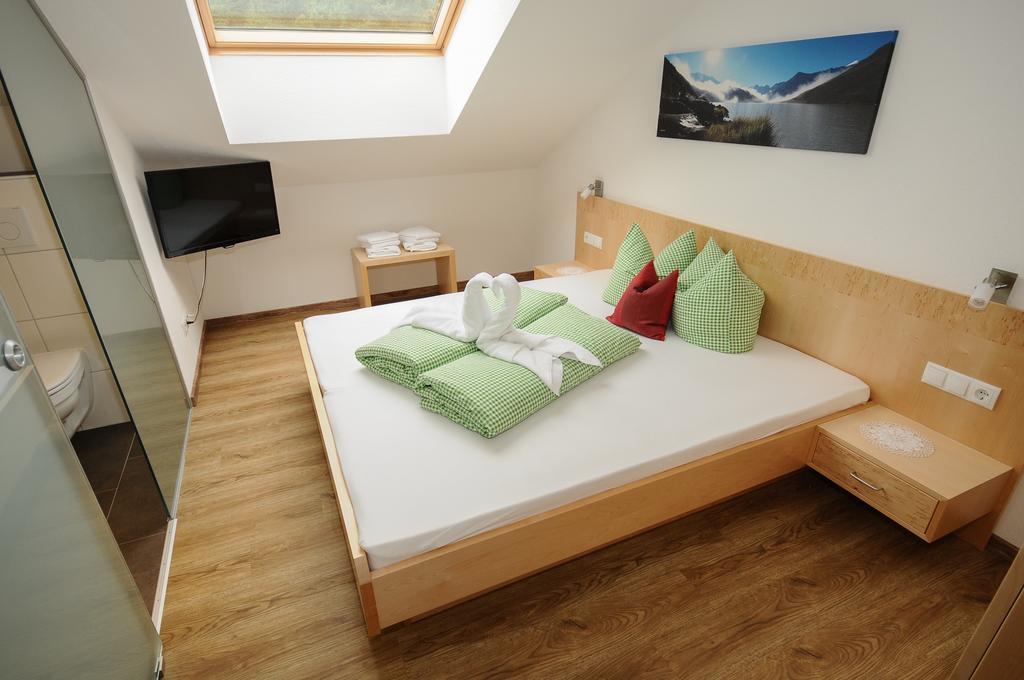 Ferienwohnung Gundolf Christine Arzl im Pitztal Cameră foto