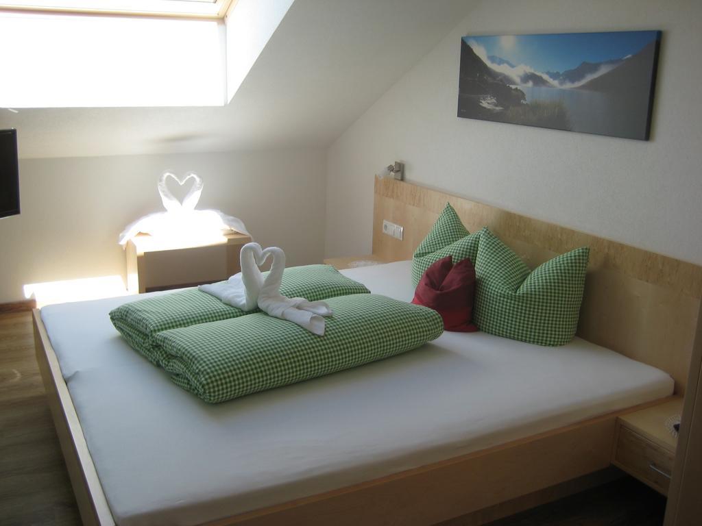 Ferienwohnung Gundolf Christine Arzl im Pitztal Cameră foto